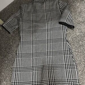 Chaps checkered dress midi